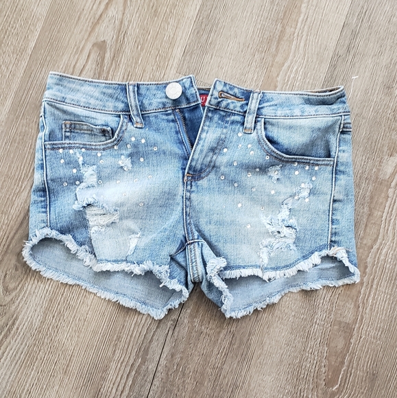 women's guess shorts with rhinestones  size 24 - Picture 1 of 4